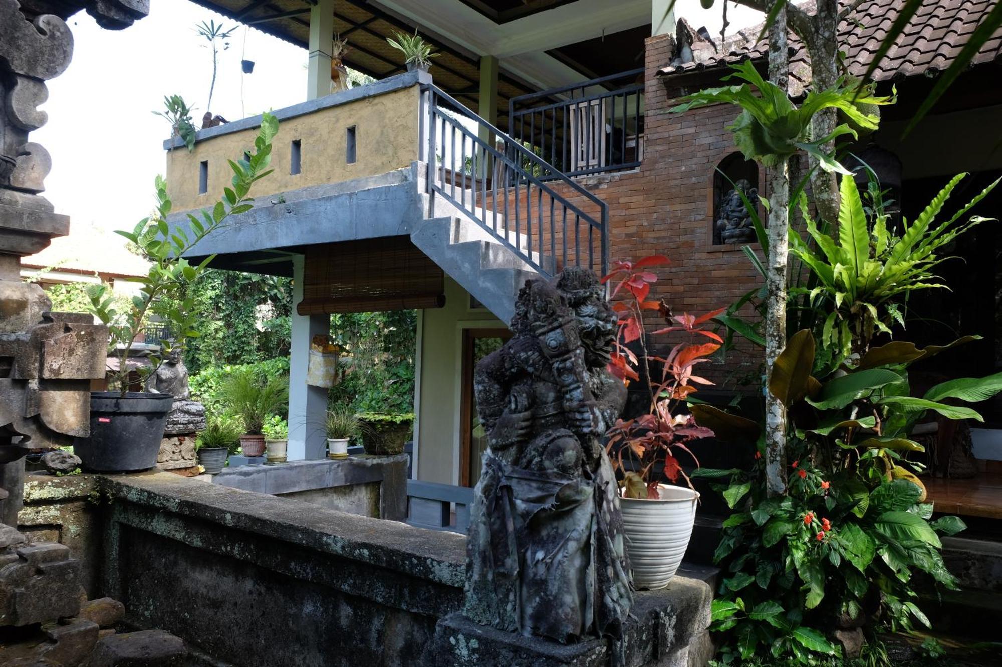Suastika Guest House Ubud 외부 사진
